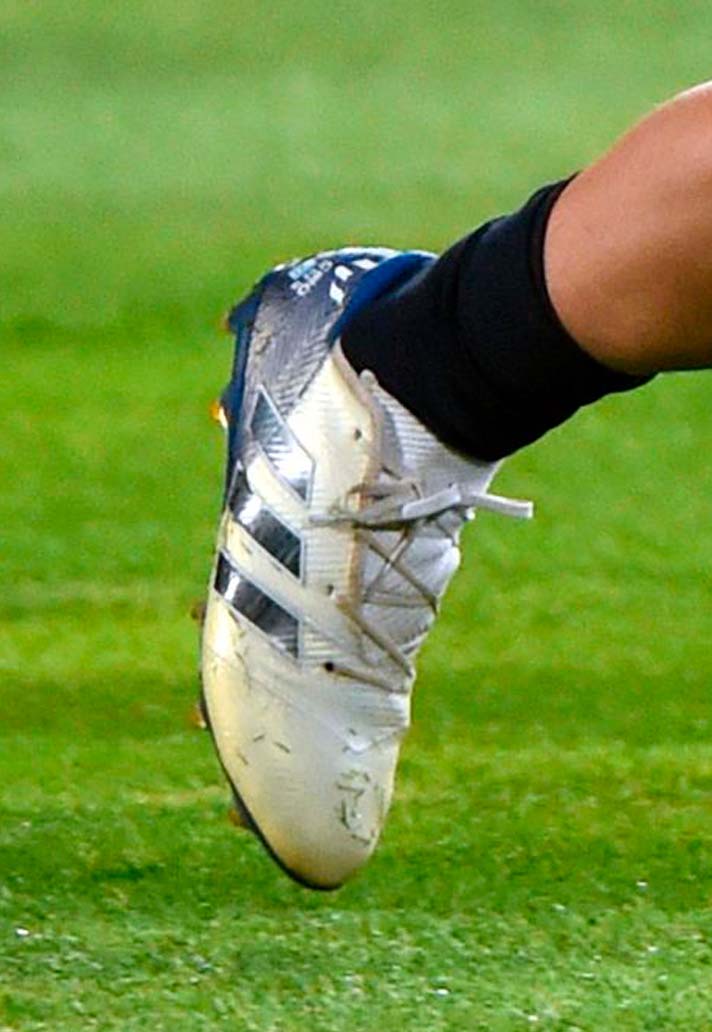 Adidas 2025 messi 18.1